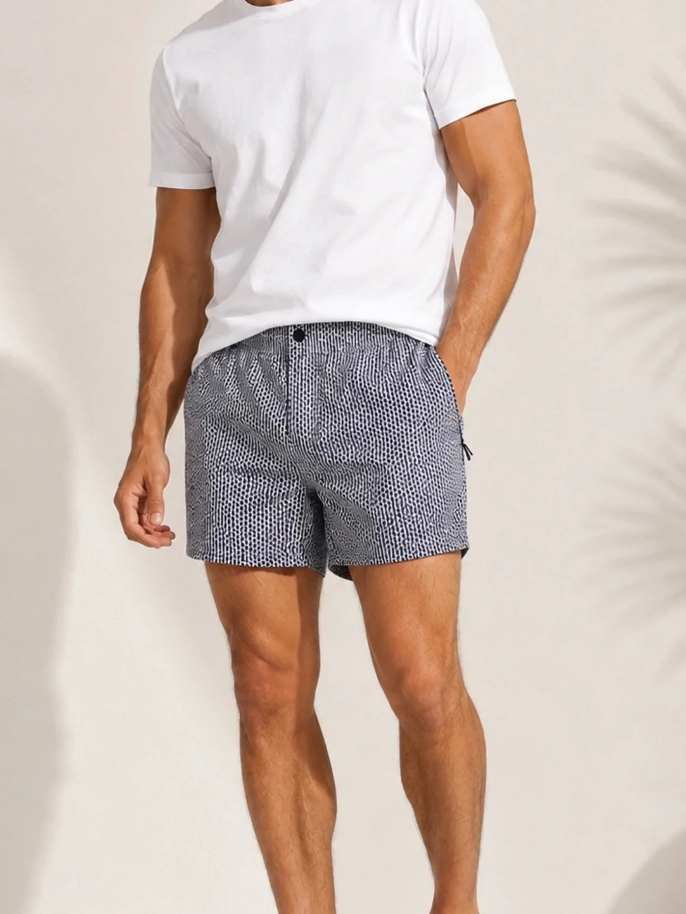 VRST Men’s Lined Performance Swim Trunks Gray Navy Print Size Large 5” Shorts